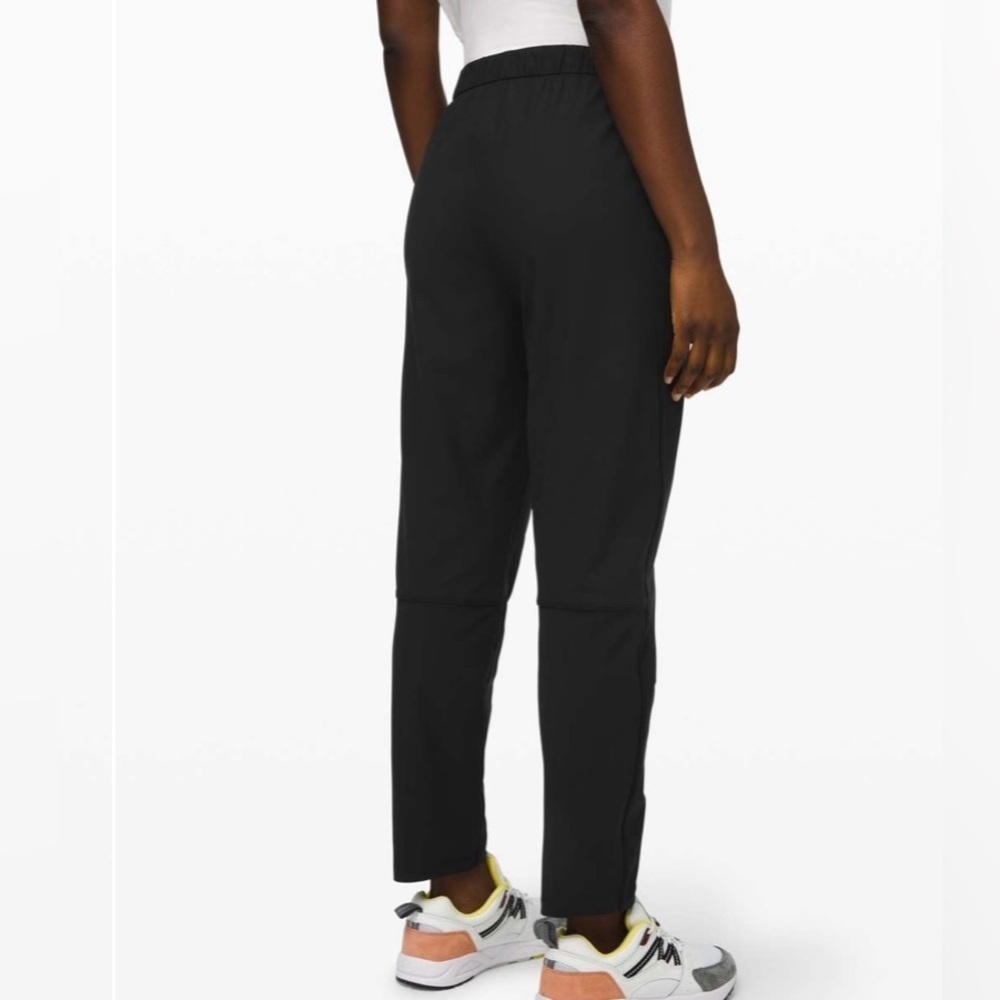 Lululemon Essential High-Rise Trouser in Black - Picture 3 of 13